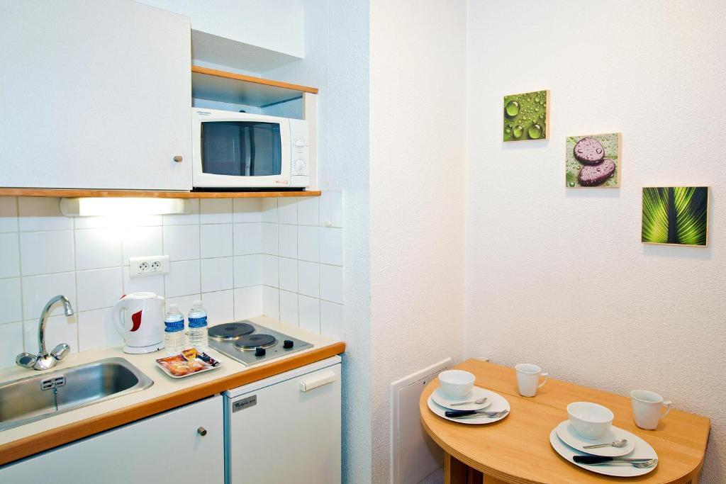 Sejours & Affaires Rennes De Bretagne Aparthotel Exterior photo